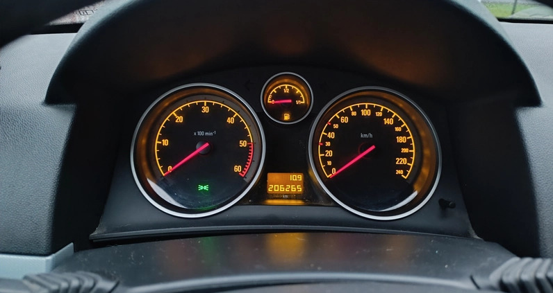 Opel Astra cena 8900 przebieg: 206230, rok produkcji 2006 z Wyszogród małe 137